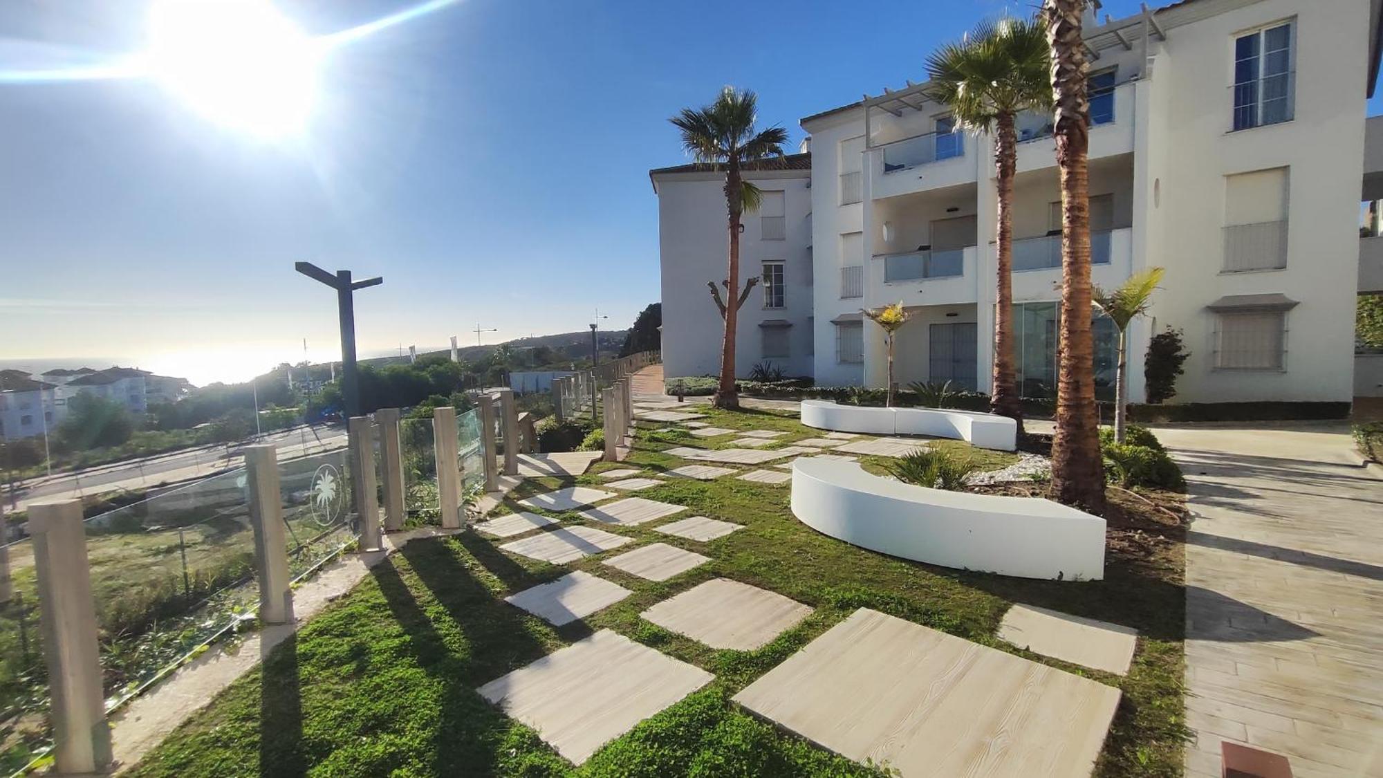 Atico Familiar Vistas Al Mar Apartment Манилва Екстериор снимка